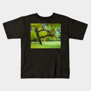 Old tree illustration Kids T-Shirt